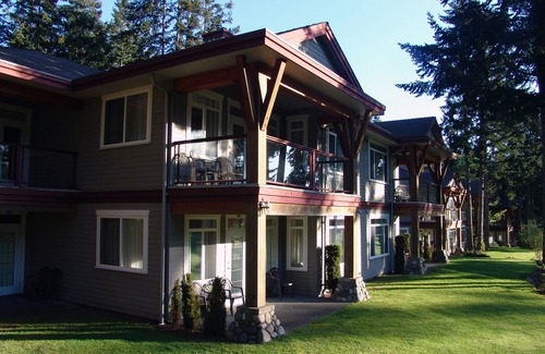 Courtenay Hotel | Crown Isle Resort & Golf Community