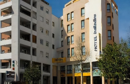 Cran-Gevrier Hotel | Ibis Annecy Cran Gevrier Hotel