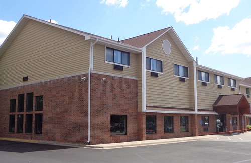 Richfield Hotel | Baymont by Wyndham Bloomington MSP Airport