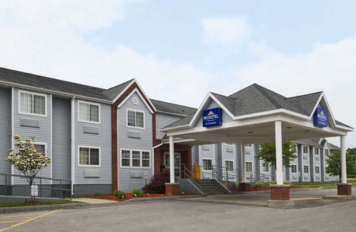 Baldwinsville Hotel | Microtel Inn & Suites by Wyndham Syracuse Baldwinsville
