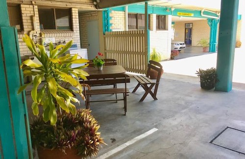 Allenstown Hotel | ZED MOTEL Tropical Gateway