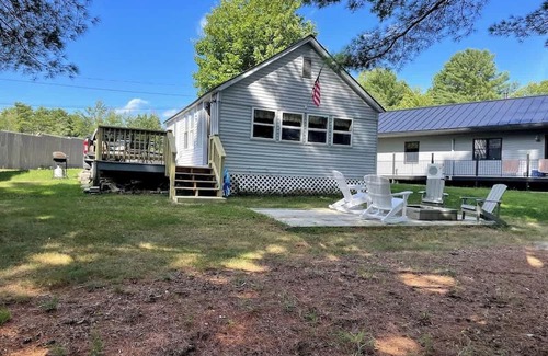 Belgrade Cottage | Cozy Cottage on Ellis Pond-Cabin #2 at Kozy Cove