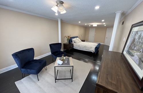 Scarborough House | Cozy Upscale Scarborough Home!