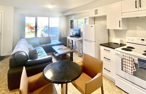Fort Saskatchewan Condo | Stylish 1 bedroom suit in Fort Saskatchewan 4104
