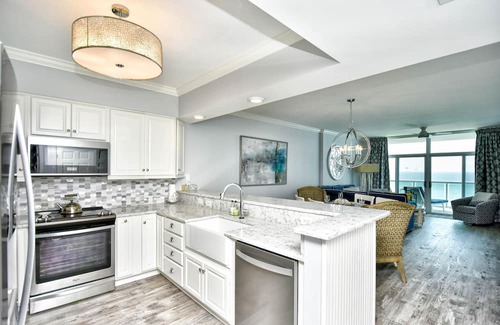 Crescent Beach Condo | Ocean's 11 Penthouse at Blue Water Keyes