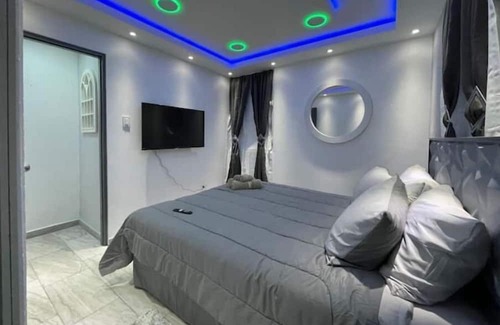 3ra Seccion Apartment | Elegante apartamento #3 cerca de la playa en Levittown