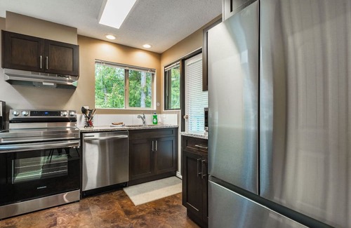 North Oyster Condo | GORGEOUS LUXURIOUS OCEAN VIEW TWO BEDROOM CONDO