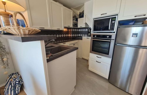 Arzon Apartment | A Louer T2 Pour Trois Avec Piscine Dans la Résidence