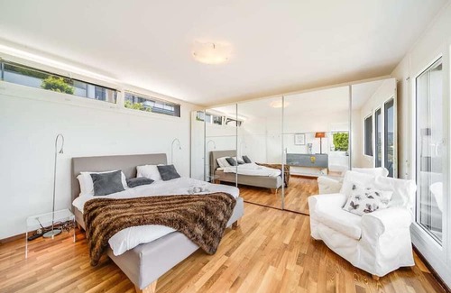 Montreux Villa | Panoramic 3BD Dream Family Villa in Montreux by GuestLee