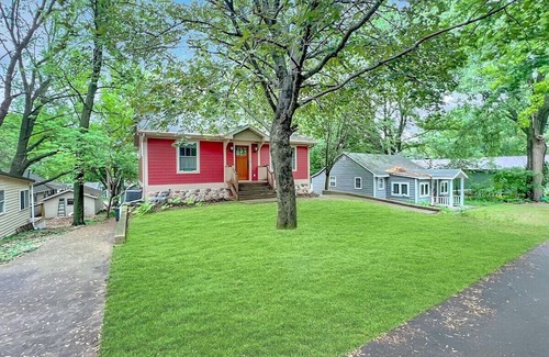 Spirit Lake House | The Monarch Cove House off West Lake Okoboji