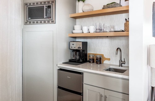 Fredericksburg House | Luxury Stay by Wineries | Stargazing & Nature