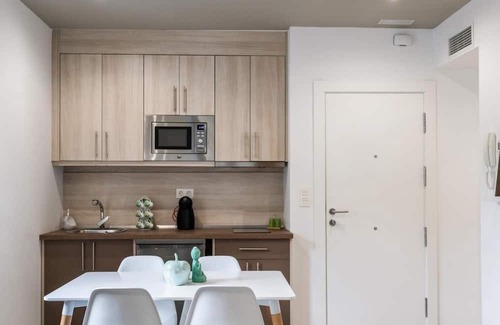 Cervantes Apartment | Apartment in a restored mansion in Granada.