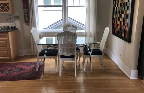 Fairview House | Best Location in kits