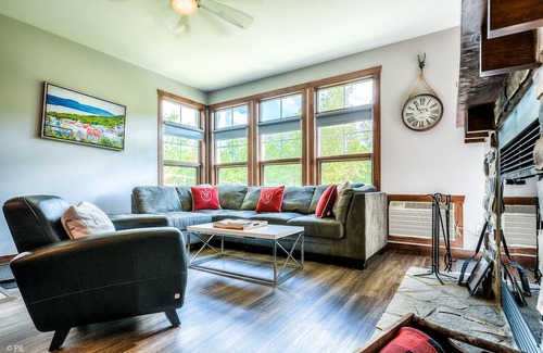 Tremblant-Les-Eaux Condo | Arnica 209★5 Beds★View★Walk to Mountain★Fireplace