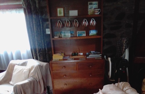 St Brides Other | Farmhouse Annexe rooms with lounge on the coast, near beach