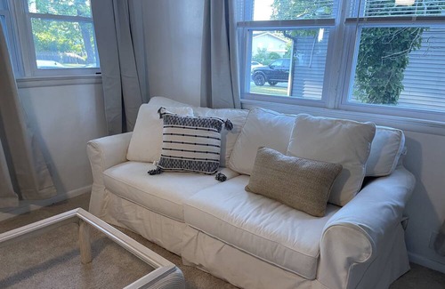 Somers Point House | Bright & Airy Boho Romantic Lil Summer Home near Ocean City