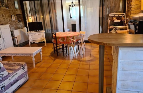 Theix-Noyalo House | Homerez - Property 9 km away from the beach for 2 ppl. with shared pool at Theix