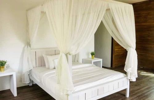 Pulau Besar Hotel | Bayu Lestari Island Resort