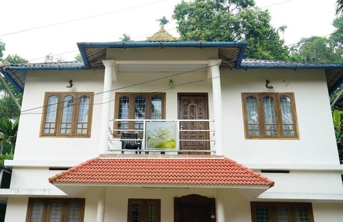 Devikolam Cottage | Scenic Views/3BHK Cottage Stay in Anachal/Munnar