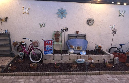 Bayonet Point Bed & Breakfast | County Cottage B&B..
