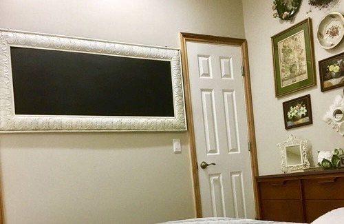 East End House | Sweet BEACH cottage. Walking distance to everything, Sleeps 10.