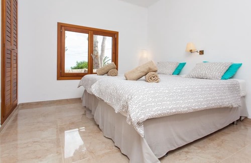 Cala Figuera Villa | Villa Estrella Sea View. Modern villa with sea view for 6 people in Cala Figuera