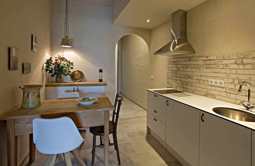 Olot Apartment | a3-1 Ferrer