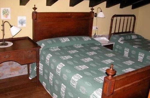 Los Tojos Cottage | Colsa apartments for 5 people