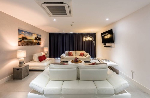 Malmok Condo | Las Islas Aruba, your home away from home