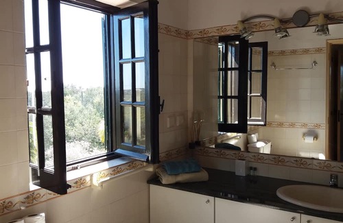 Moncarapacho e Fuseta Villa | The holiday villa for a dream holiday with beautiful views