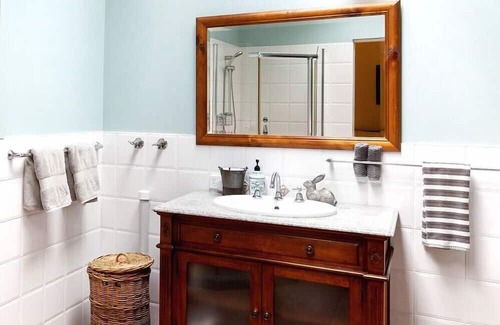 Cooran Cottage | Rosecliffe Cottage Cooran