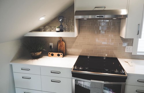 North End House | Beautiful Modern 1 Bedroom in Prime Location