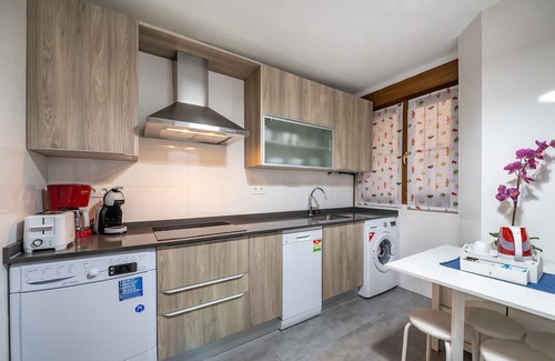 Ensanche Apartment | Dolce Vita Centro. Tourist apartment, free parking.