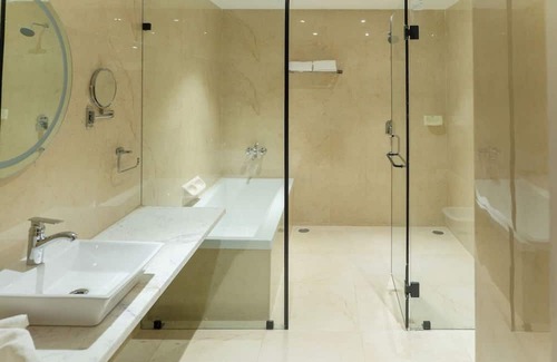 Bapatla Hotel | Golden Sands - By The Bay Resorts