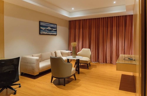 Bapatla Hotel | Golden Sands - By The Bay Resorts