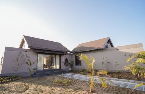 Bhuj Villa | Kshitij Villa