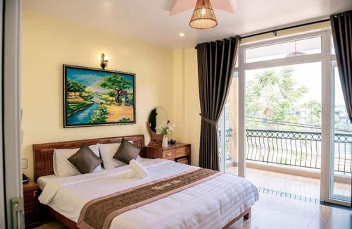 Hue Hotel | Orchid Riverside Villa