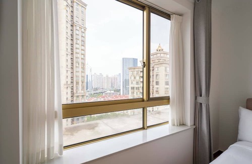 Changning Bed & Breakfast | Tyms Gubei Elegant 3BR 2BA APT