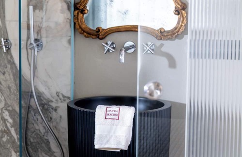 Montignoso Bed & Breakfast | Dimora Moncher
