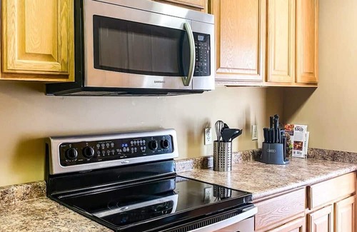 Madison House | Mahan Splashdown