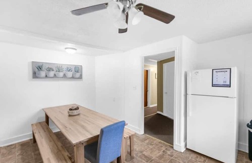 Birmingham House | Terrace G Cozy Ranch