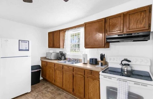 Birmingham House | Terrace G Cozy Ranch