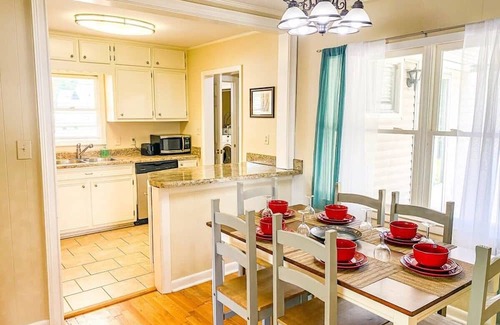 Huntsville House | Bonita Bungalow