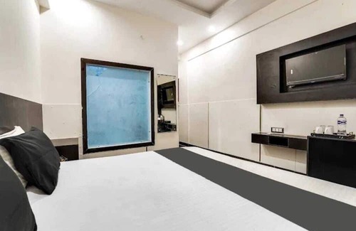Dhanauli Hotel | Hotel OPM & Restaurant