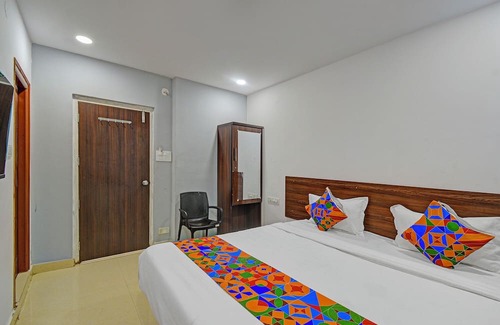 Miyapur Hotel | Fabhotel Vega