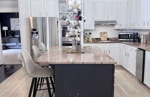 Fairhope House | Southern Charm House Min From Shopping Beaches
