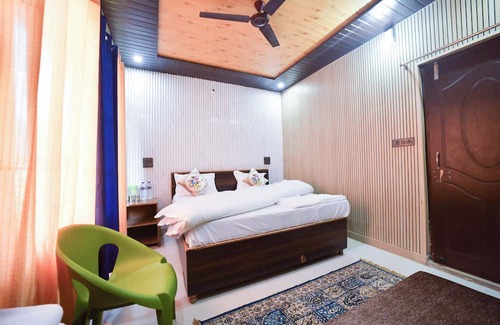 Narainkoti Hotel | Hotel vasuki