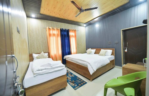 Narainkoti Hotel | Hotel vasuki