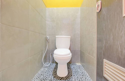 Patuk Hotel | OYO 94701 Green House