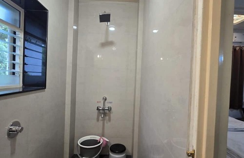 Satara Hotel | Hotel Sai Palace Lodge